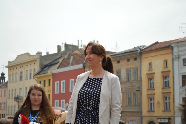 FOTOGALERIE: "Marek Eben" korunoval královnu Majálesu na Dolním náměstí