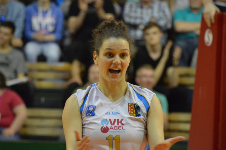 Olomoučanky doma titul ještě nevybojovaly. Za stavu 2:2 se rozhodne na horké půdě Prostějova