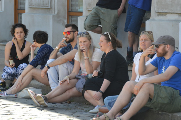 FOTOGALERIE: Prvnotřídní káva za krásného dne. V Olomouci se podruhé konal Den kávy