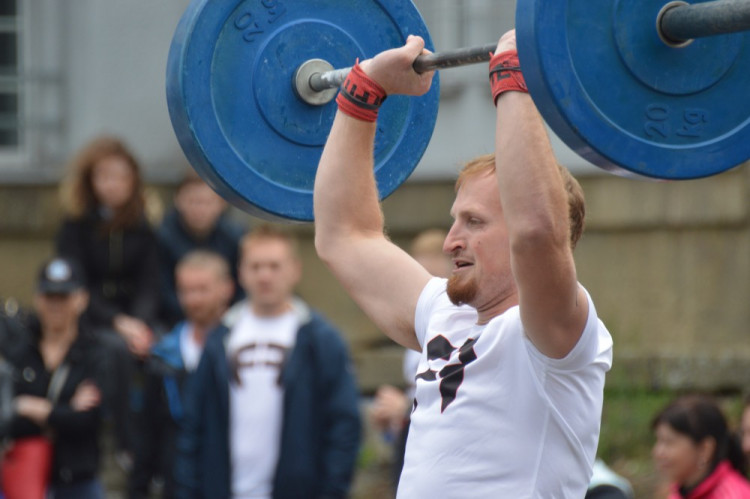 FOTO: Svaly a pot. Při víkendových Sokol Games poměřily desítky siláků dovednosti v různých disciplínách