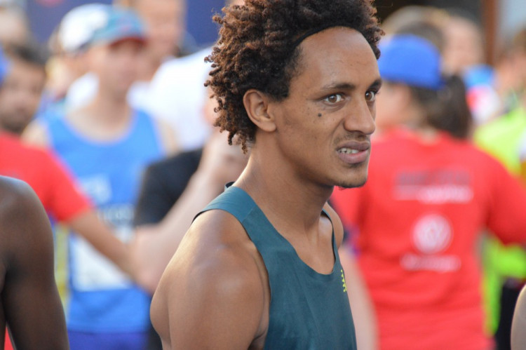 FOTO: Letošní půlmaraton je za námi, vyhrál ho Keňan Josphat Kiprop Kiptis. Podívejte se na fotky ze závodu