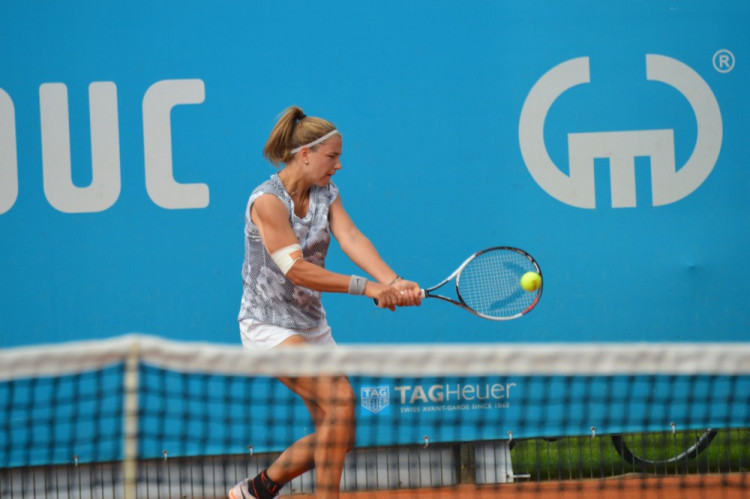 FOTO: Plíškovou potrápila domácí Muchová, ale nakonec postupuje společně s Hradeckou a Allertovou