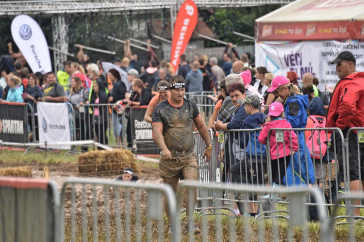 FOTOGALERIE: Andrenalin, pot a bláto. Sparťani si v Litovli sáhli na dno svých sil