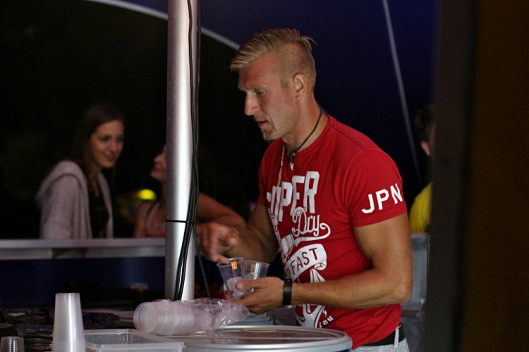 FOTOGALERIE: Festival HRADY CZ na Bouzově nabídl krásné počasí a skvělý line-up