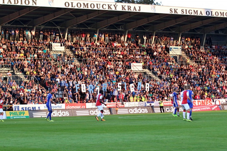 FOTOGALERIE: Sigma opět bere body! Doma remizovala se silnou Slávií 1:1