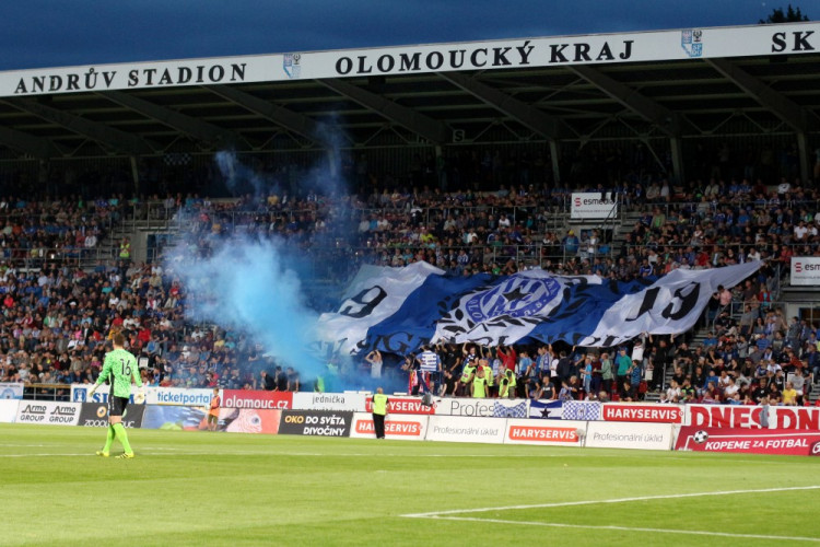 FOTOGALERIE: Sigma opět bere body! Doma remizovala se silnou Slávií 1:1