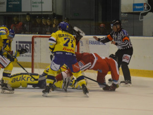 FOTOGALERIE: Poslední Berani porazili Kohouty v prodloužení 4:3