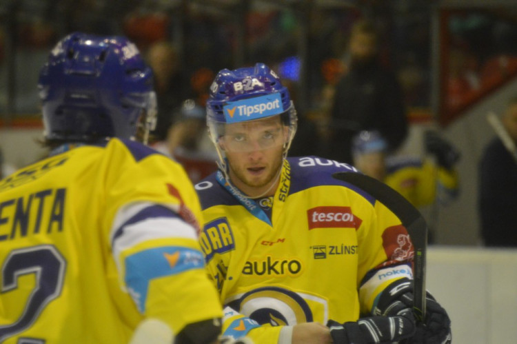 FOTOGALERIE: Poslední Berani porazili Kohouty v prodloužení 4:3