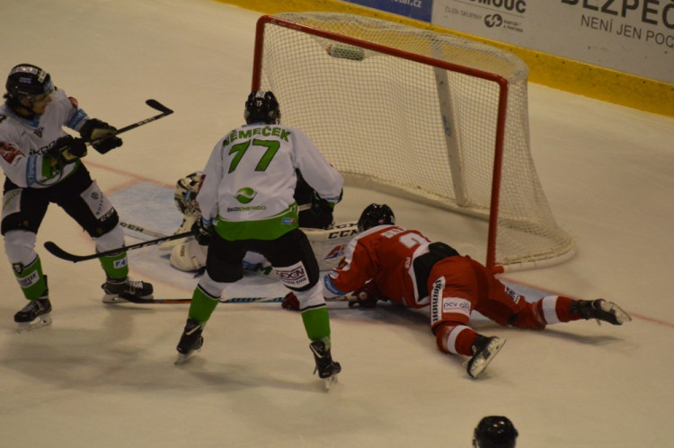 FOTOGALERIE: Mora počtvrté v řadě prohrává na domácím ledě. Tentokrát s Mladou Boleslaví