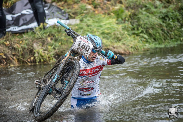 FOTOGALERIE: Letošnímu Bobr Cupu přálo počasí. Zúčastnilo se ho 230 týmů a 10 jednotlivců