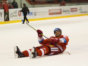 FOTOGALERIE: Braňo Konrád si připsal šestou nulu. Mora smetla Třinec 4:0