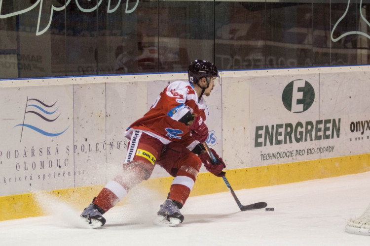 FOTOGALERIE: Kohouti přehráli doma tygry z Liberce 4:1, krásnými góly se zaskvěli Laš a Burian