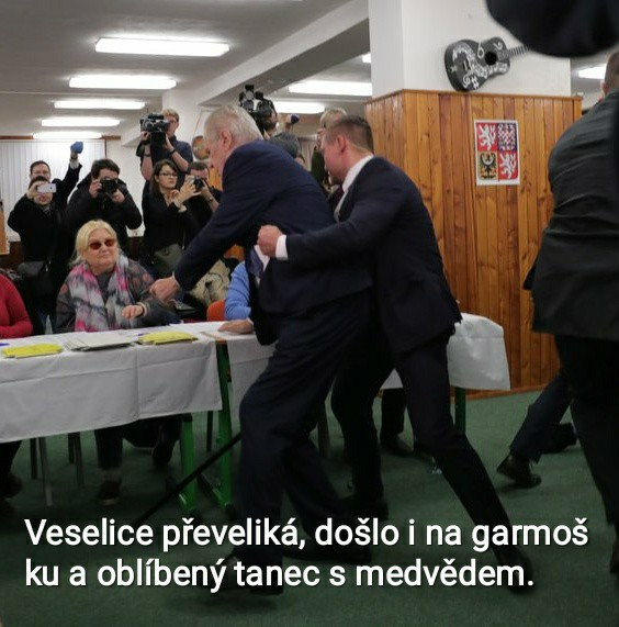 FOTOGALERIE: Zeman a aktivistka. To nejlepší z řádění internetových vtipálků