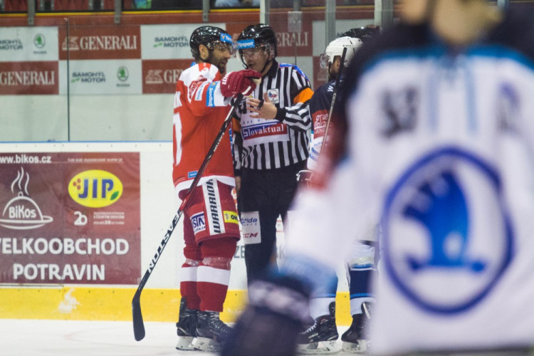 Mora doma podlehla Plzni 2:4, na šití do šaten musel Kuba Galvas a Honza Jaroměřský