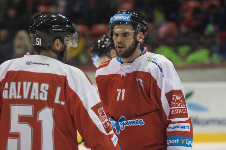 Mora doma podlehla Plzni 2:4, na šití do šaten musel Kuba Galvas a Honza Jaroměřský
