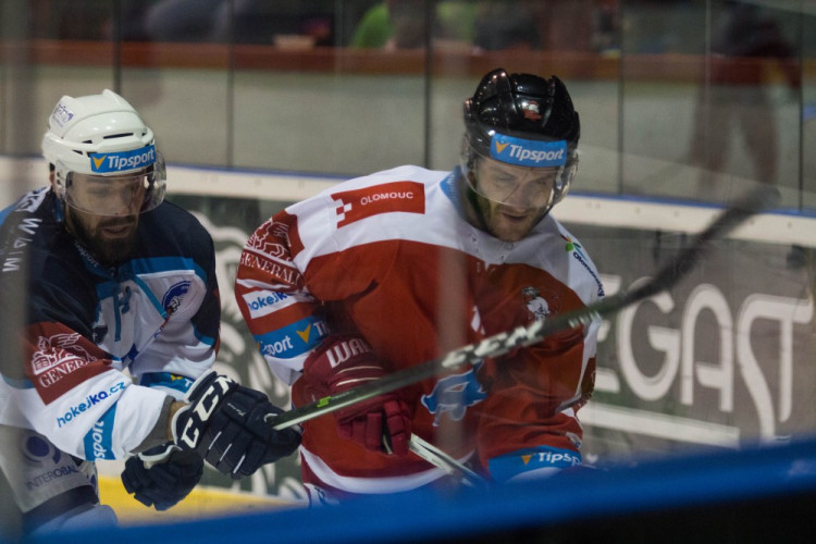 Mora doma podlehla Plzni 2:4, na šití do šaten musel Kuba Galvas a Honza Jaroměřský