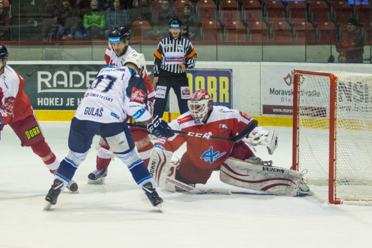 Mora doma podlehla Plzni 2:4, na šití do šaten musel Kuba Galvas a Honza Jaroměřský