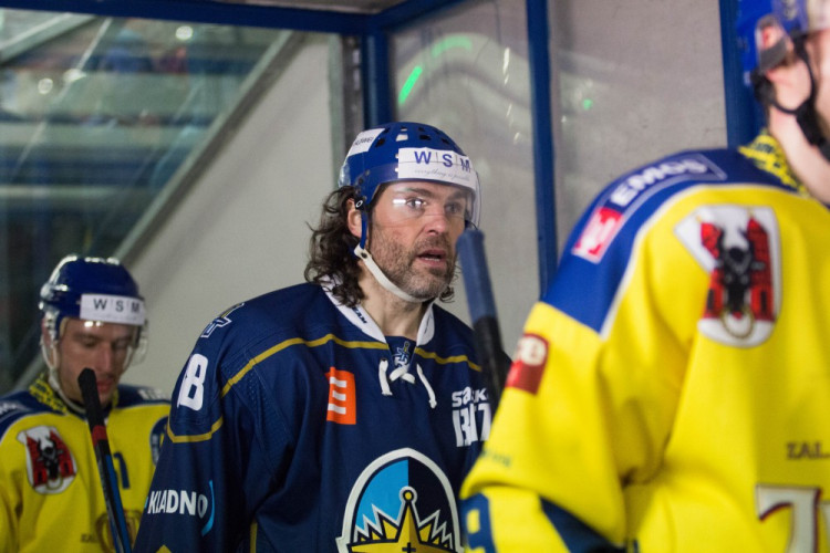 Přerov večer žil na zimáku Jágrem. Zubři navíc porazili Kladno 2:1