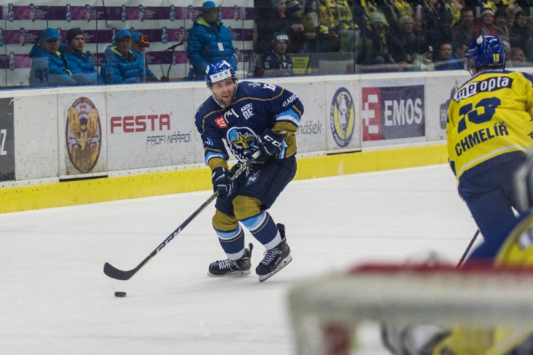 Přerov večer žil na zimáku Jágrem. Zubři navíc porazili Kladno 2:1