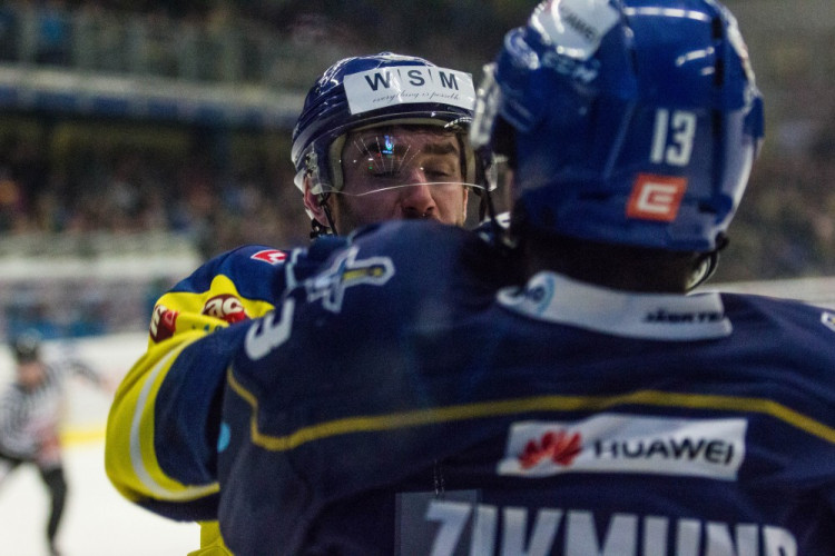 Přerov večer žil na zimáku Jágrem. Zubři navíc porazili Kladno 2:1