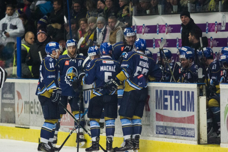 Přerov večer žil na zimáku Jágrem. Zubři navíc porazili Kladno 2:1