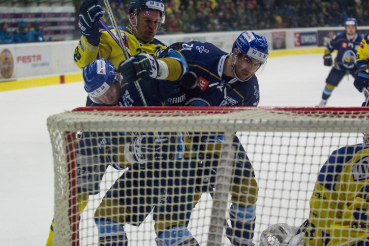 Přerov večer žil na zimáku Jágrem. Zubři navíc porazili Kladno 2:1
