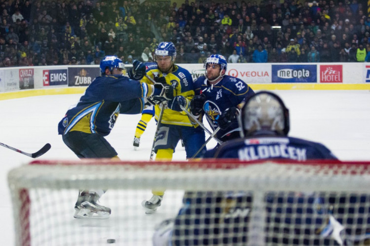 Přerov večer žil na zimáku Jágrem. Zubři navíc porazili Kladno 2:1