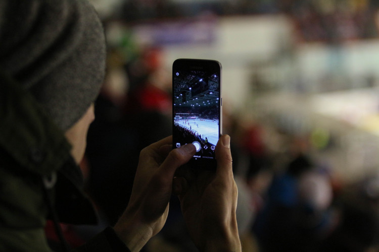 Kohouti nastříleli Kometě sedm gólů a stále živí naději na nejlepší šestku