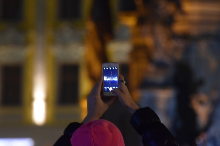 Asi tisícovka lidí protestovala v Olomouci proti Babišovi i "komunistické mlátičce" Ondráčkovi