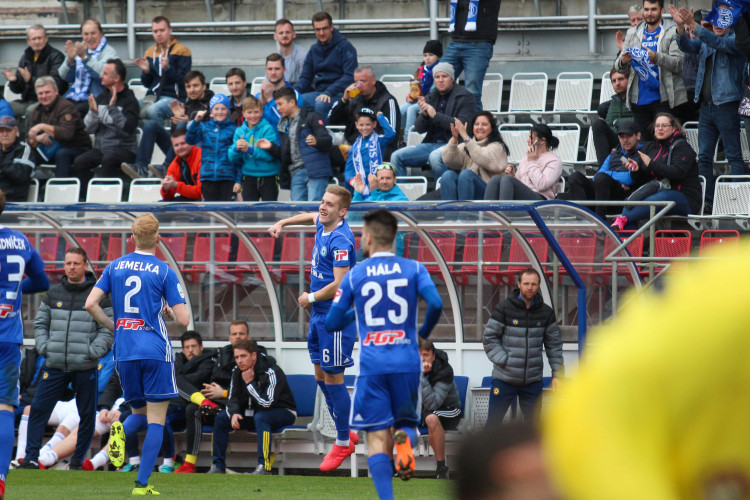 FOTOGALERIE: Sigma doma s Jihlavou remizovala 1:1