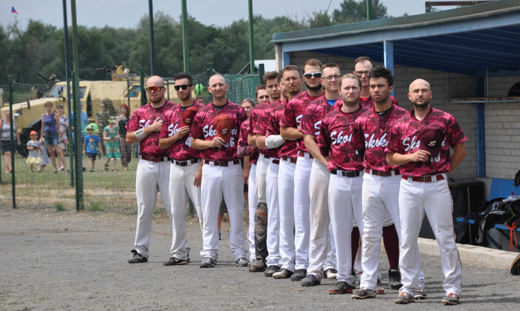 Olomoučtí baseballisté uctili válečné veterány, dorazil i pětadevadesátiletý generál Emil Boček