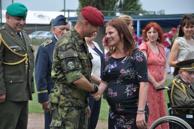 Olomoučtí baseballisté uctili válečné veterány, dorazil i pětadevadesátiletý generál Emil Boček
