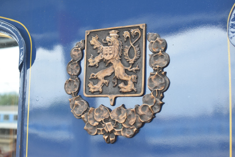 FOTO/VIDEO: Prezidentský vlak je v Olomouci, podívejte se do jeho útrob