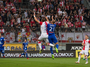 FOTOGALERIE: Slavia nadělila na úvod ligy Sigmě tři góly, z domácích zářil nováček Pilař