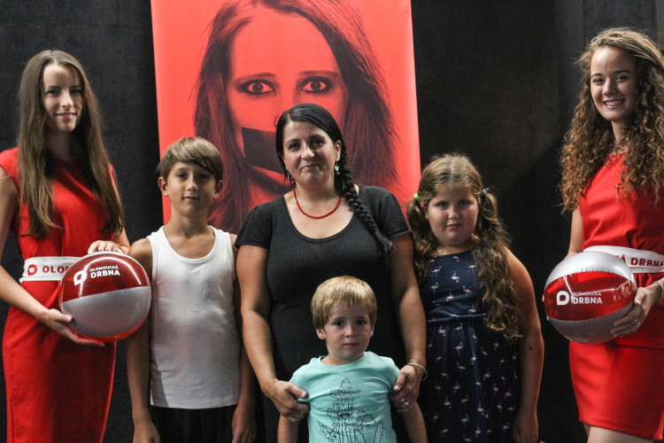 FOTOGALERIE: Vyfotili jste se v Premiere Cinemas s Olomouckou Drbnou? Tady jsou fotky