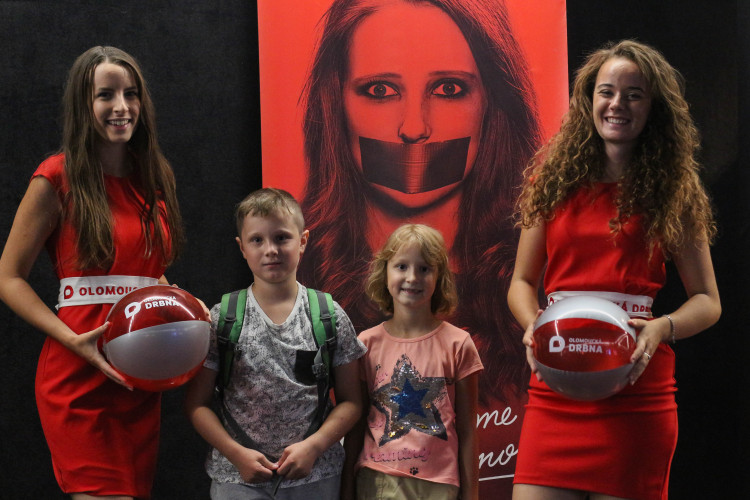 FOTOGALERIE: Vyfotili jste se v Premiere Cinemas s Olomouckou Drbnou? Tady jsou fotky