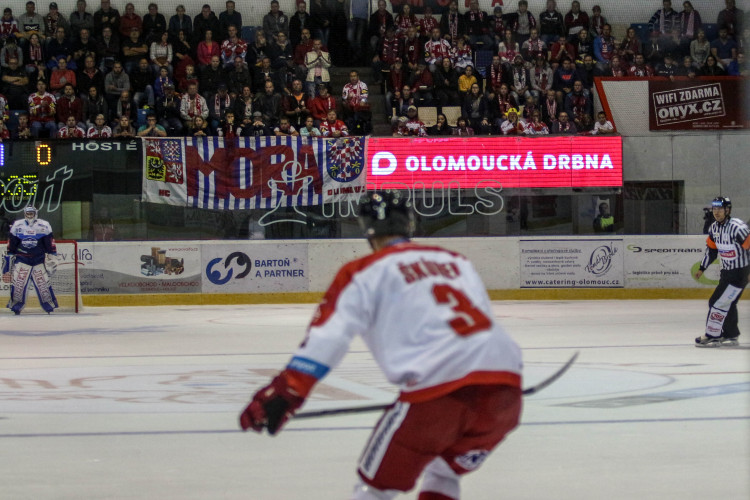 FOTOGALERIE: Mora byla Kometě rovnocenným soupeřem, padla s ní až v nájezdech
