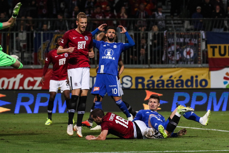 FOTOGALERIE: Sigma konečně za tři body! Sparta se v Olomouci neprosadila, gólem zařídíl výhru Nešpor