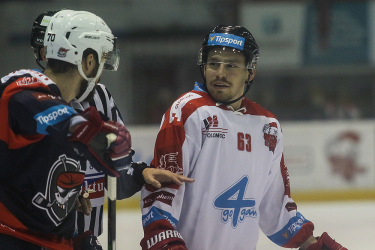 Mora padla na domácím ledě s posledním Chomutovem 2:3