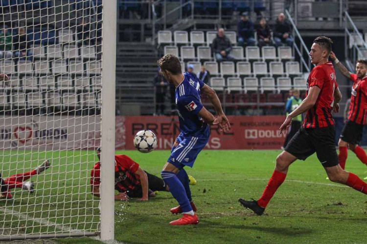 Sigma vydřela s Opavou na domácím hřišti bod, po dvou inkasovaných gólech vyrovnala na 2:2