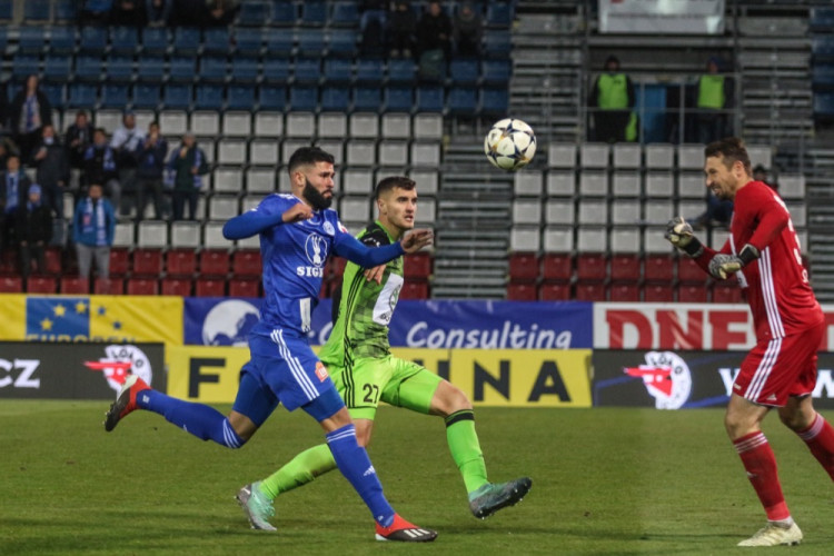 FOTOGALERIE: Sigma dostala doma naloženo od Mladé Boleslavi 0:4, Komličenko dal hattrick
