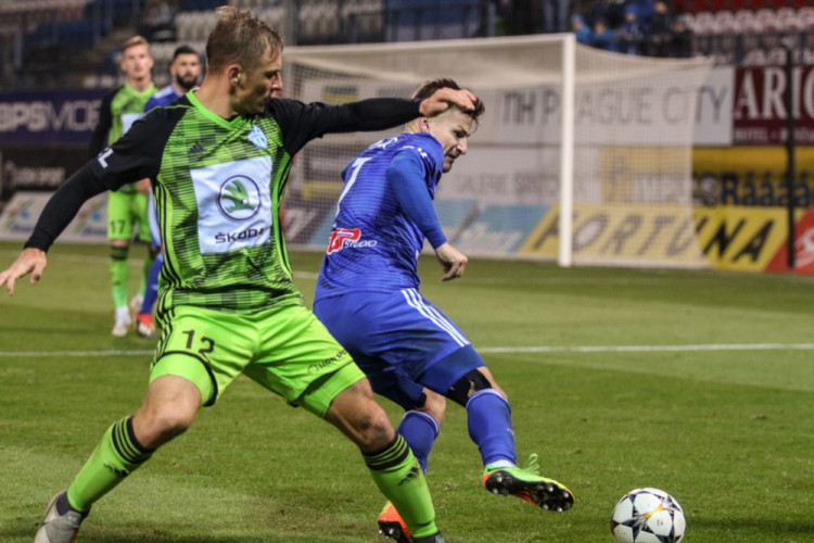 FOTOGALERIE: Sigma dostala doma naloženo od Mladé Boleslavi 0:4, Komličenko dal hattrick