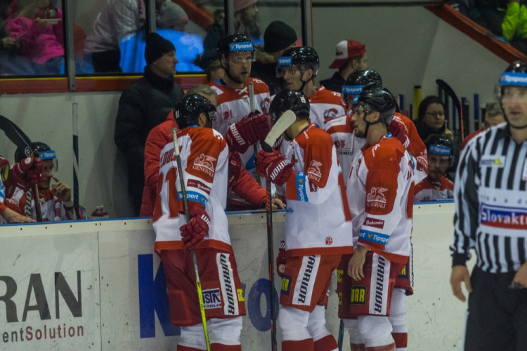 FOTOGALERIE: Mora v posledním zápasu roku prohrála s Vítkovicemi 2:5