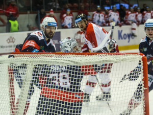 FOTOGALERIE: Výhra, kterou Mora potřebovala jak súl. Doma porazila Chomutov 3:1