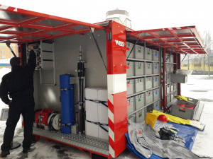 Předání nové techniky profesionálním hasičům v Olomouci