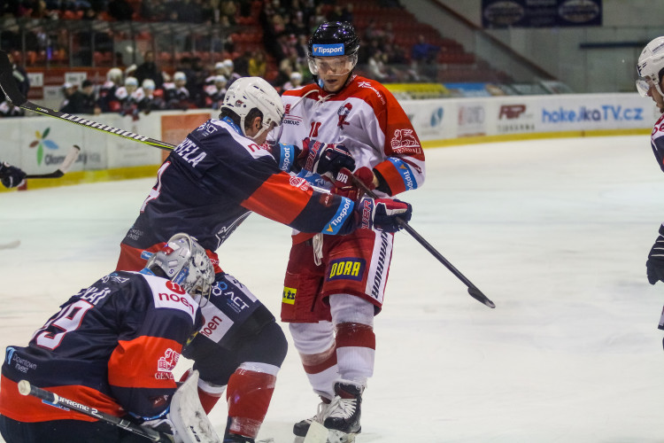FOTOGALERIE: Výhra, kterou Mora potřebovala jak súl. Doma porazila Chomutov 3:1