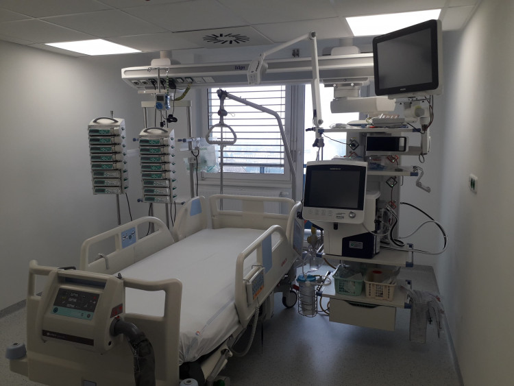 Ve Fakultní nemocnici Olomouc se otevřelo nové oddělení