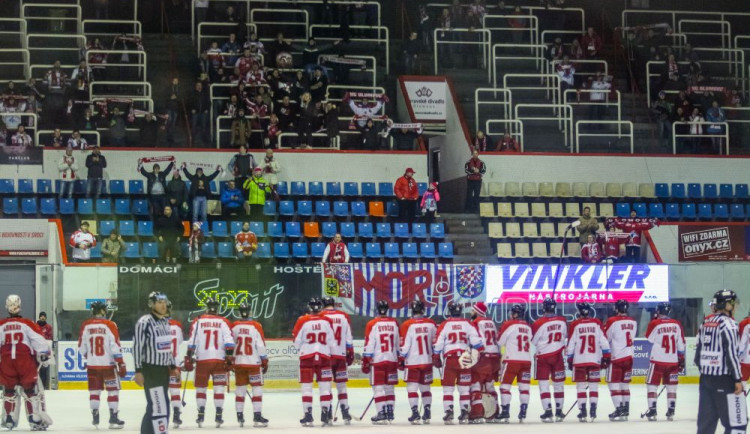 FOTOGALERIE: Hradec Králové porazil Olomouc. Smoleňák chce v létě natřít Plecharénu