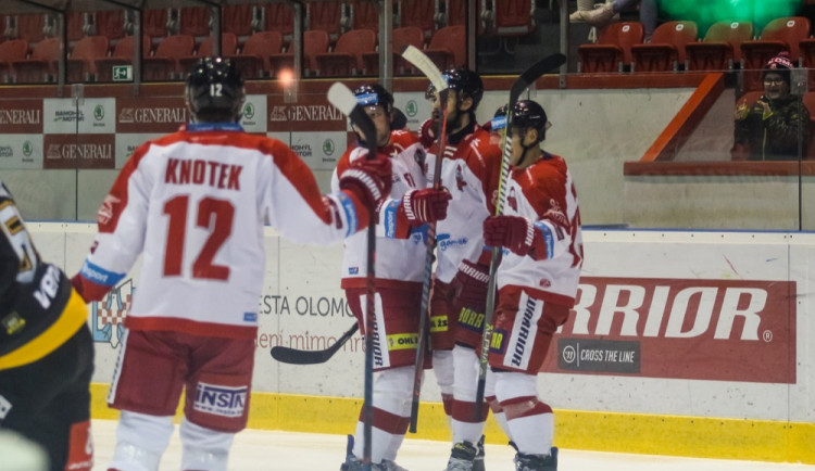 FOTOGALERIE: Moře nepomohly ani dva góly Ostřížka, s Litvínovem padla smolně v prodloužení 4:5