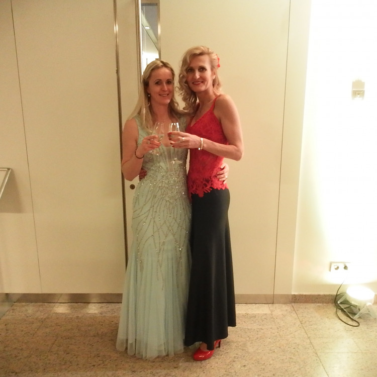 FOTOGALERIE: Dostali jste od Olomoucké Drbny na Olomouckém plese fotku na památku? Tady je webová galerie!